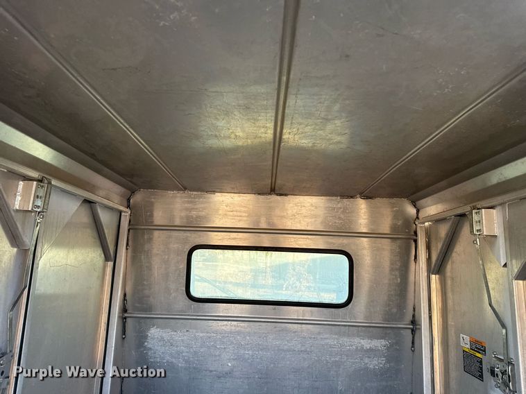 image for item EG7972 2009 Club Car Carryall 6 utility vehicle