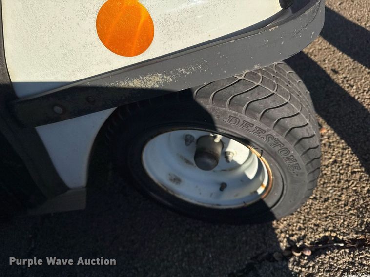 image for item EG7972 2009 Club Car Carryall 6 utility vehicle