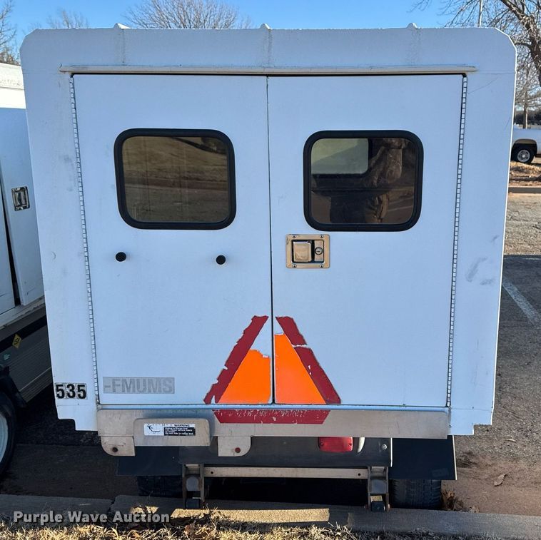 image for item EG7973 2009 Club Car Carryall 6 utility vehicle