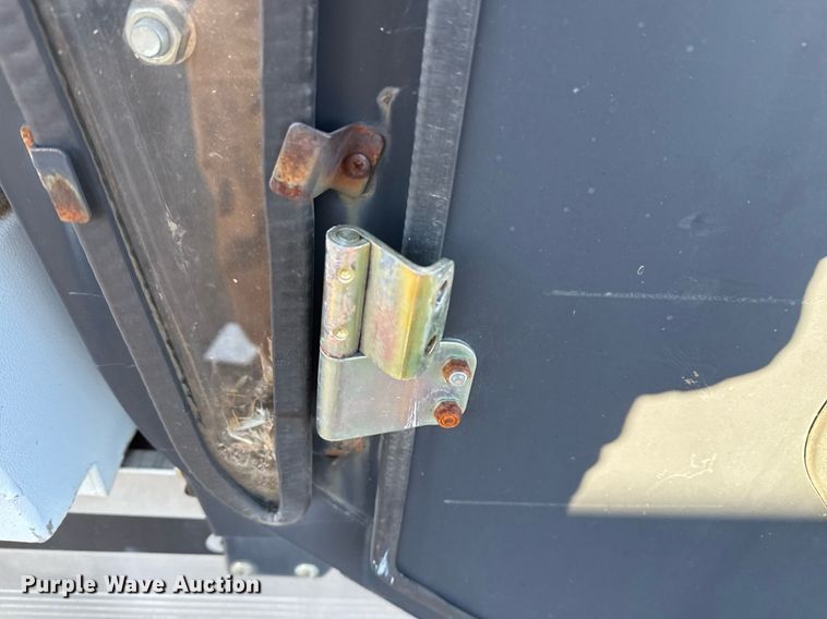 image for item EG7973 2009 Club Car Carryall 6 utility vehicle