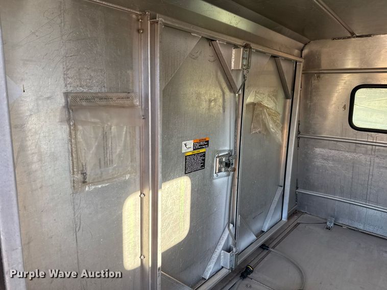 image for item EG7973 2009 Club Car Carryall 6 utility vehicle