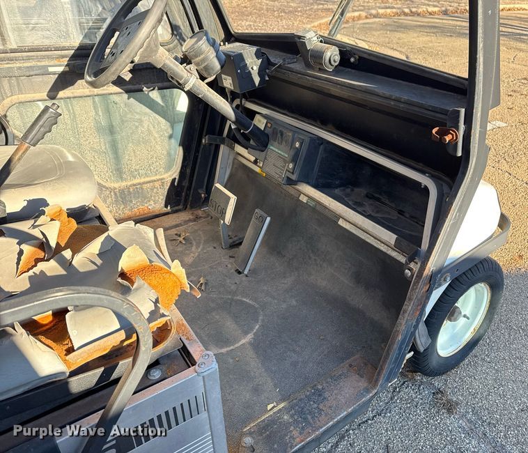 image for item EG7973 2009 Club Car Carryall 6 utility vehicle