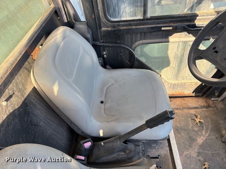 image for item EG7973 2009 Club Car Carryall 6 utility vehicle