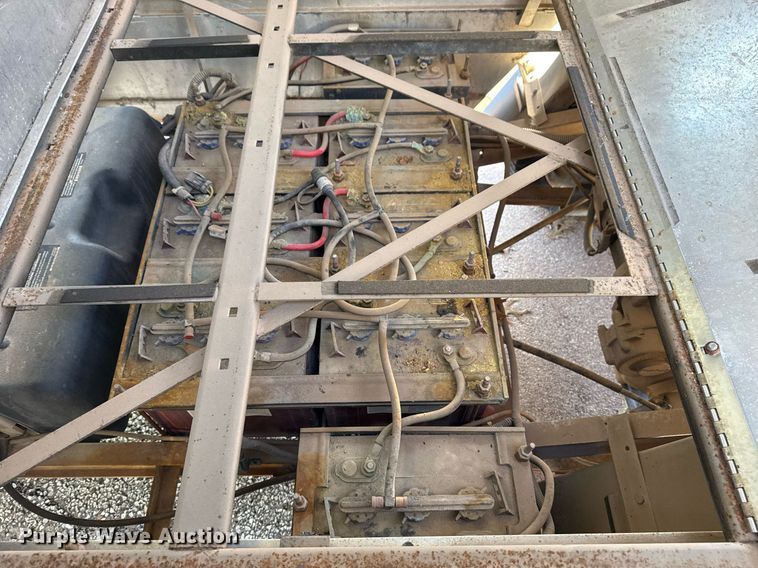 image for item EG7973 2009 Club Car Carryall 6 utility vehicle