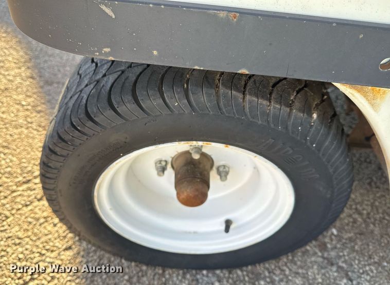 image for item EG7973 2009 Club Car Carryall 6 utility vehicle