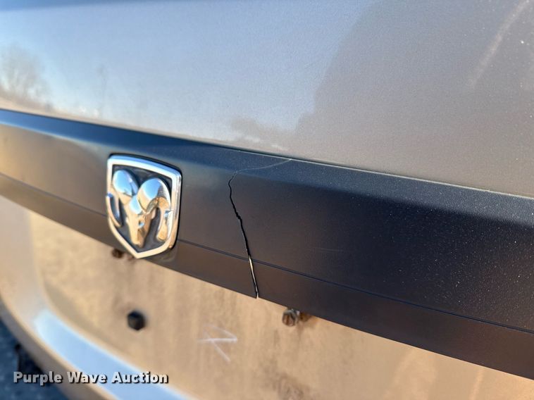 image for item EG7974 2009 Dodge Grand Caravan van