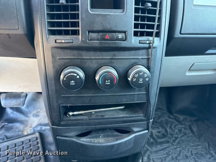 image for item EG7974 2009 Dodge Grand Caravan van