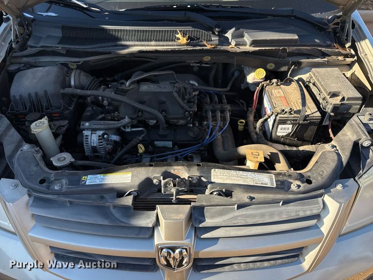 image for item EG7974 2009 Dodge Grand Caravan van