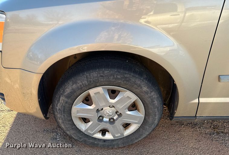 image for item EG7974 2009 Dodge Grand Caravan van