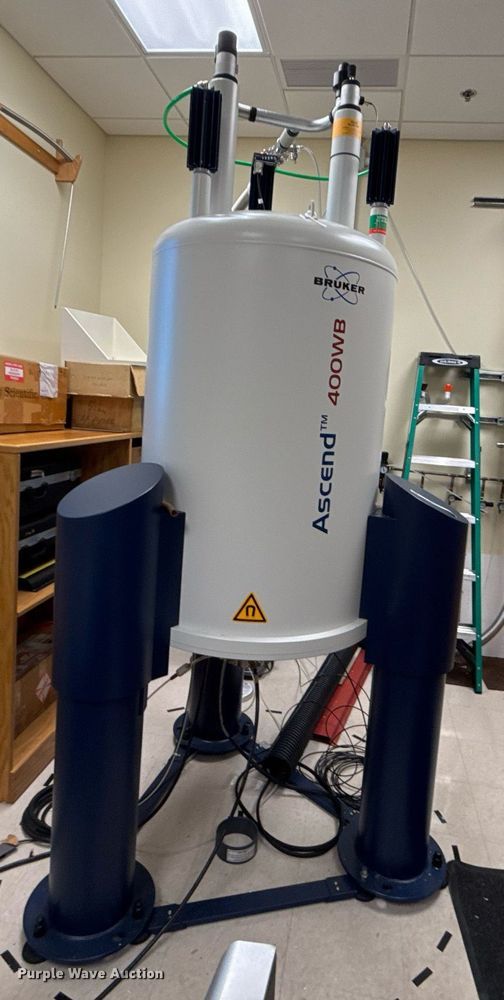 image for item EG7976 2012 Bruker 400'89 Ascend magnet system