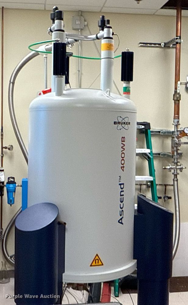 image for item EG7976 2012 Bruker 400'89 Ascend magnet system