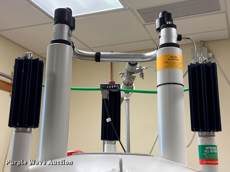 image for item EG7976 2012 Bruker 400'89 Ascend magnet system