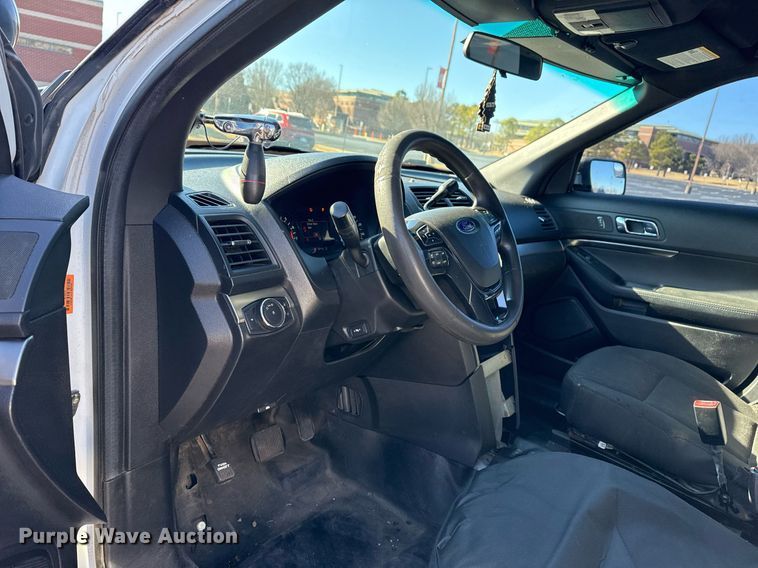image for item EG7978 2017 Ford Explorer Police Interceptor SUV