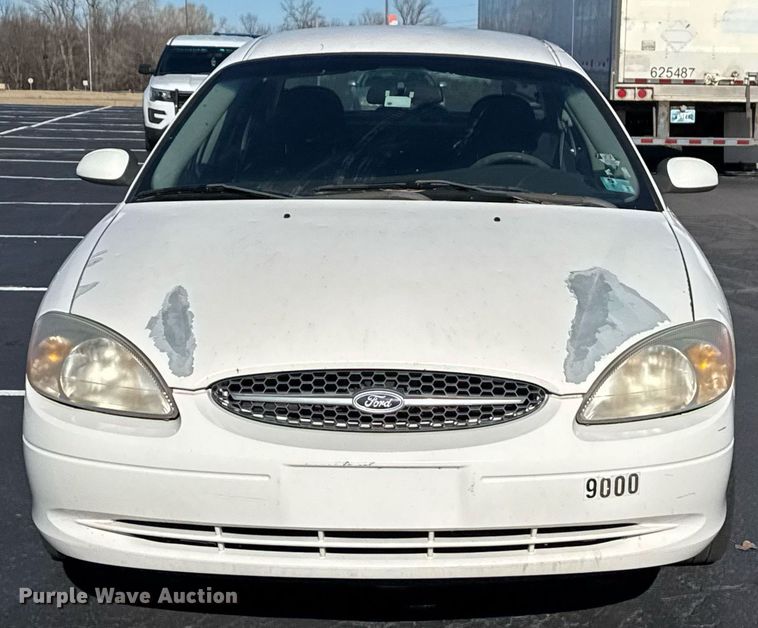 image for item EG7979 2000 Ford Taurus 
