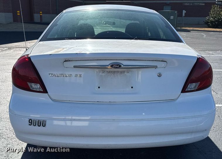 image for item EG7979 2000 Ford Taurus 
