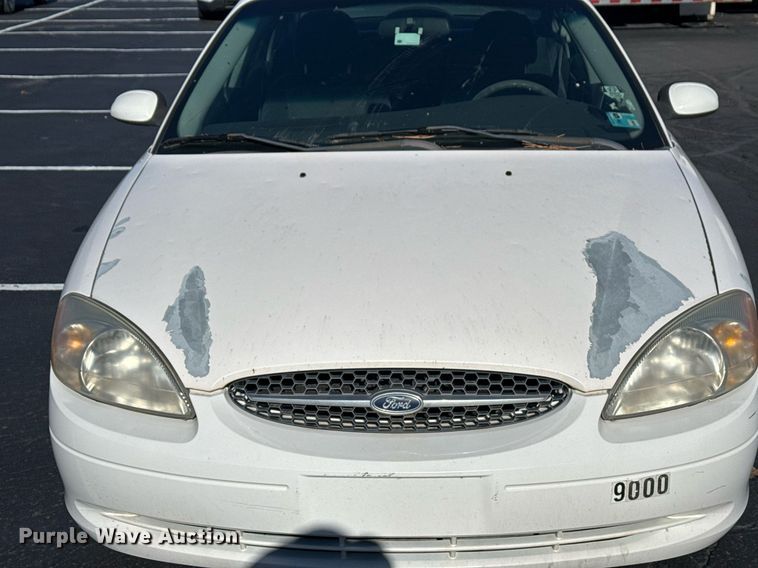 image for item EG7979 2000 Ford Taurus 