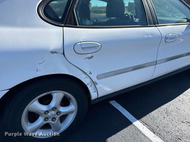 image for item EG7979 2000 Ford Taurus 