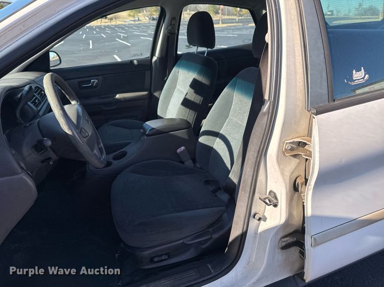 image for item EG7979 2000 Ford Taurus 