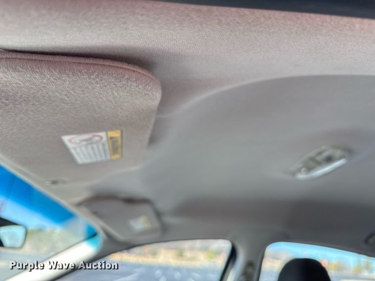 image for item EG7979 2000 Ford Taurus 