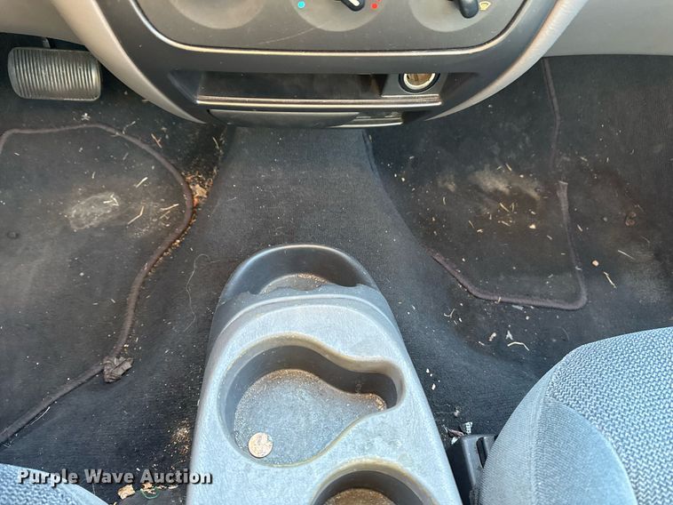 image for item EG7979 2000 Ford Taurus 