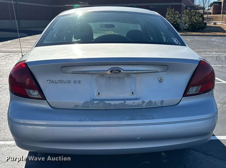 image for item EG7980 2000 Ford Taurus 