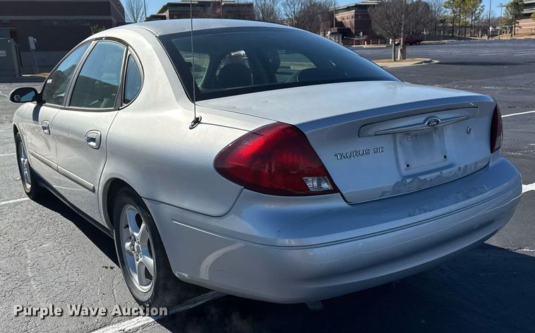 image for item EG7980 2000 Ford Taurus 