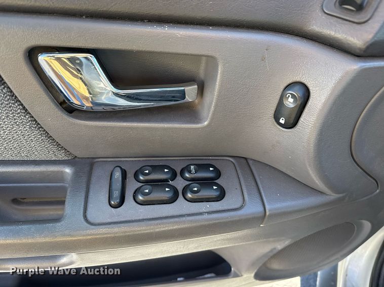 image for item EG7980 2000 Ford Taurus 