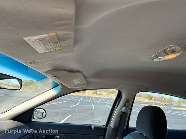 image for item EG7980 2000 Ford Taurus 