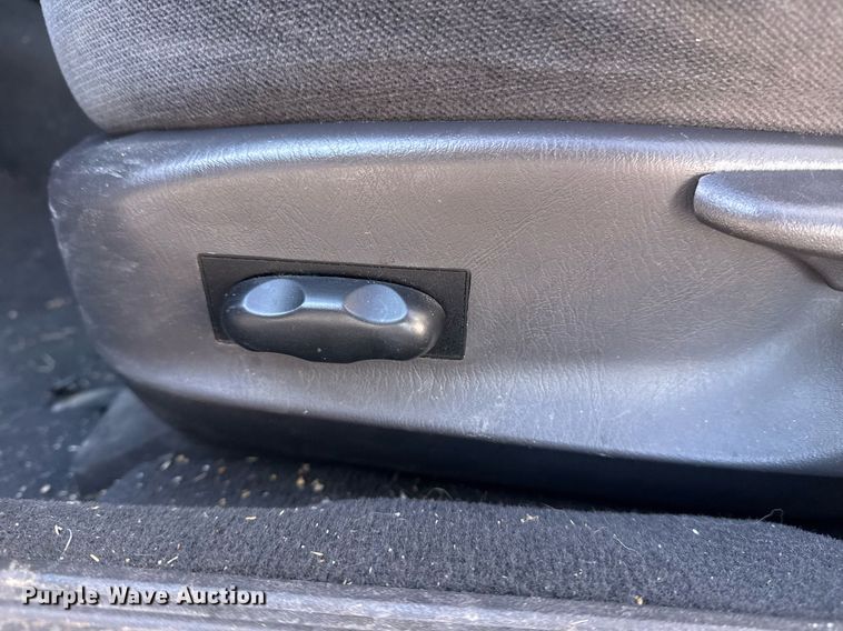 image for item EG7980 2000 Ford Taurus 