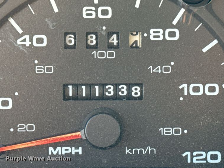 image for item EG7980 2000 Ford Taurus 