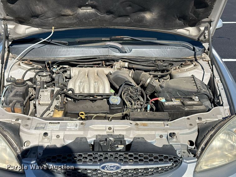 image for item EG7980 2000 Ford Taurus 