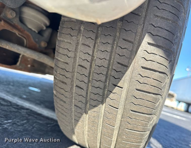 image for item EG7980 2000 Ford Taurus 