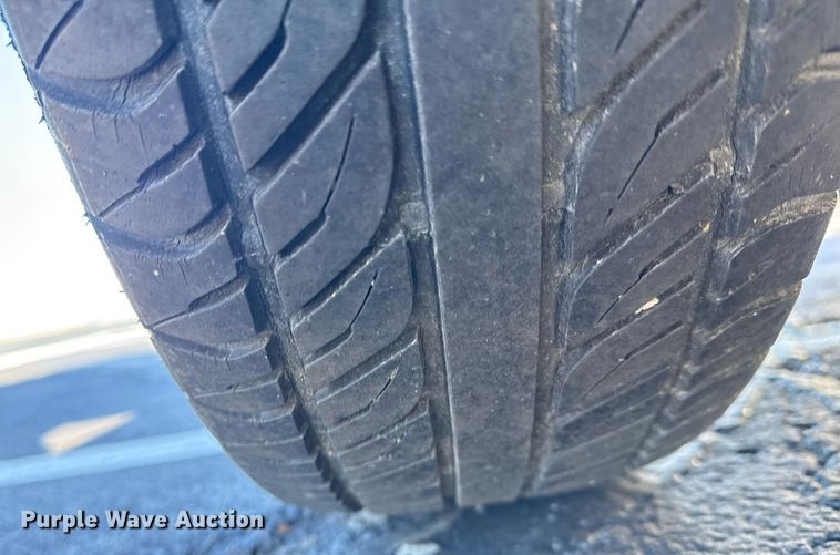 image for item EG7980 2000 Ford Taurus 