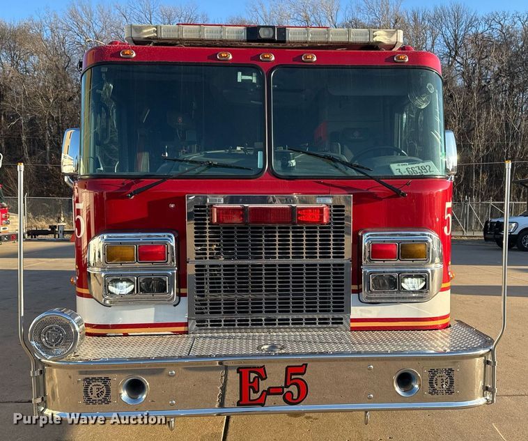 image for item EG7983 2007 Spartan pumper fire truck