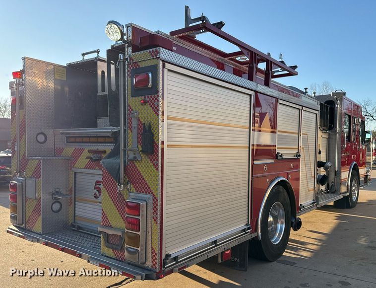 image for item EG7983 2007 Spartan pumper fire truck