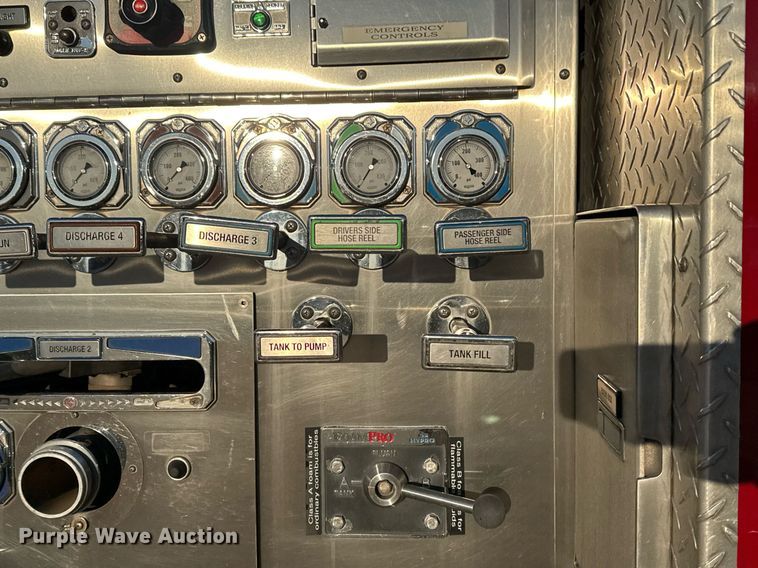 image for item EG7983 2007 Spartan pumper fire truck