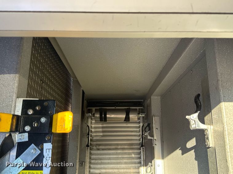 image for item EG7983 2007 Spartan pumper fire truck