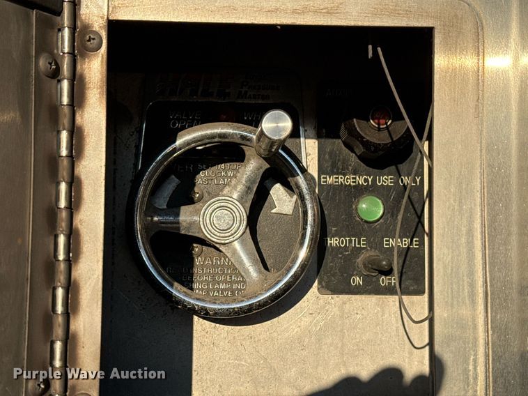 image for item EG7983 2007 Spartan pumper fire truck