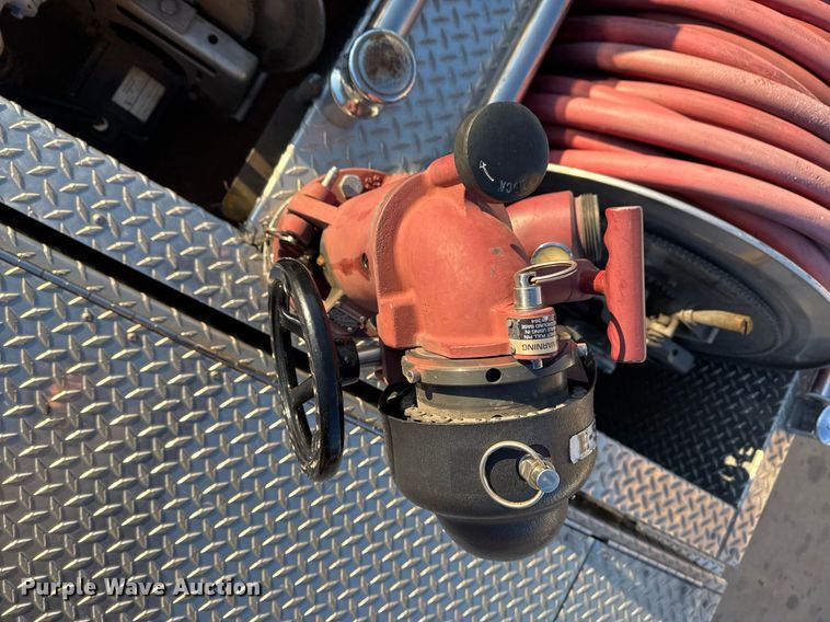 image for item EG7983 2007 Spartan pumper fire truck