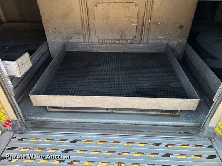 image for item EG7983 2007 Spartan pumper fire truck