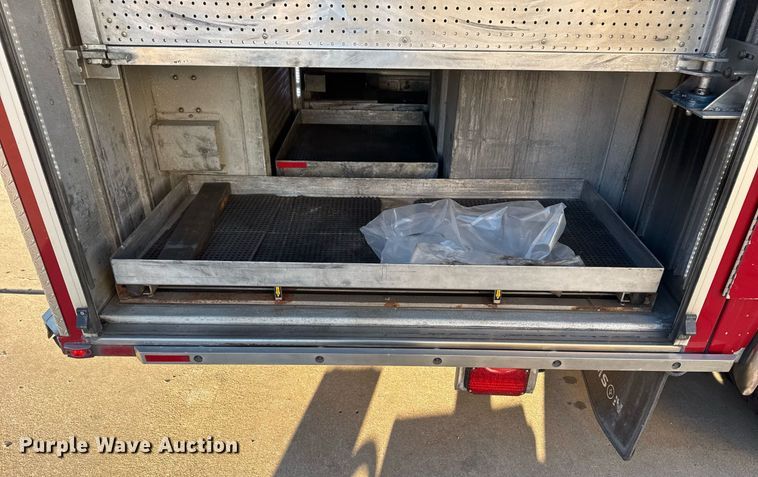 image for item EG7983 2007 Spartan pumper fire truck