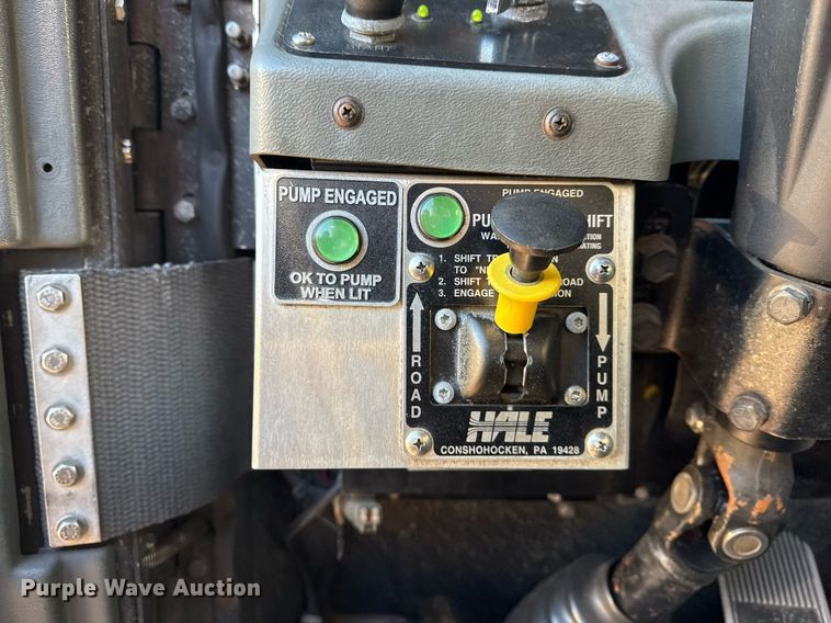 image for item EG7983 2007 Spartan pumper fire truck