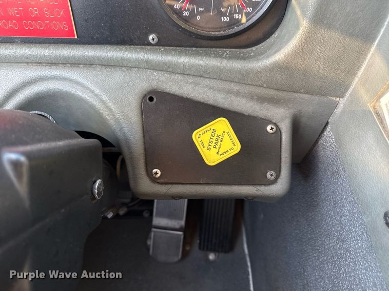 image for item EG7983 2007 Spartan pumper fire truck