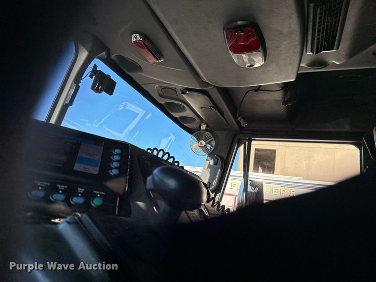 image for item EG7983 2007 Spartan pumper fire truck