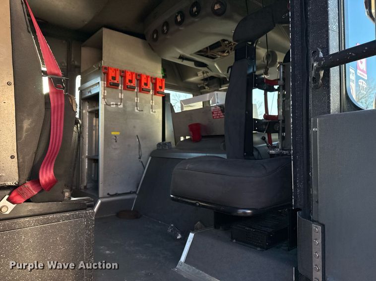 image for item EG7983 2007 Spartan pumper fire truck