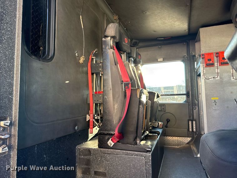 image for item EG7983 2007 Spartan pumper fire truck