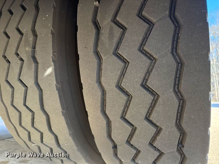 image for item EG7983 2007 Spartan pumper fire truck