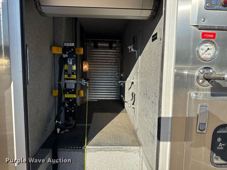 image for item EG7984 2001 Spartan pumper fire truck