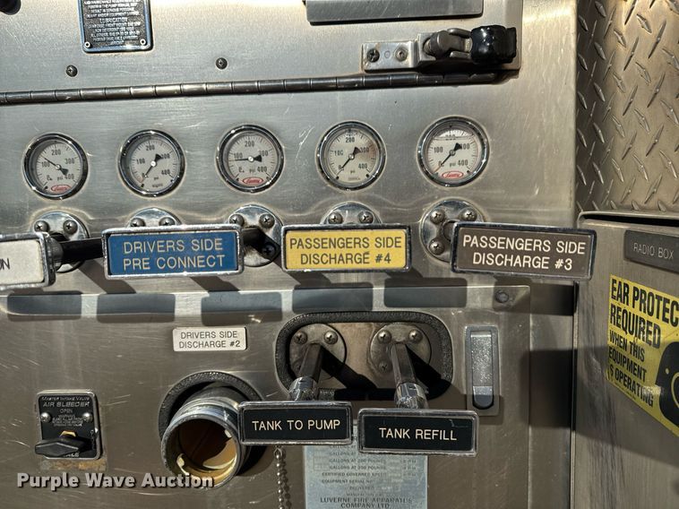 image for item EG7984 2001 Spartan pumper fire truck