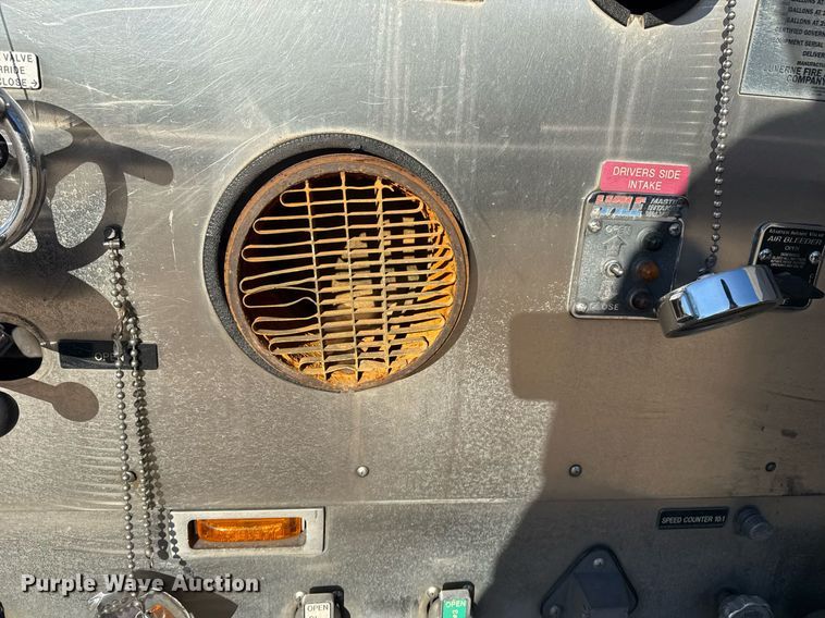 image for item EG7984 2001 Spartan pumper fire truck